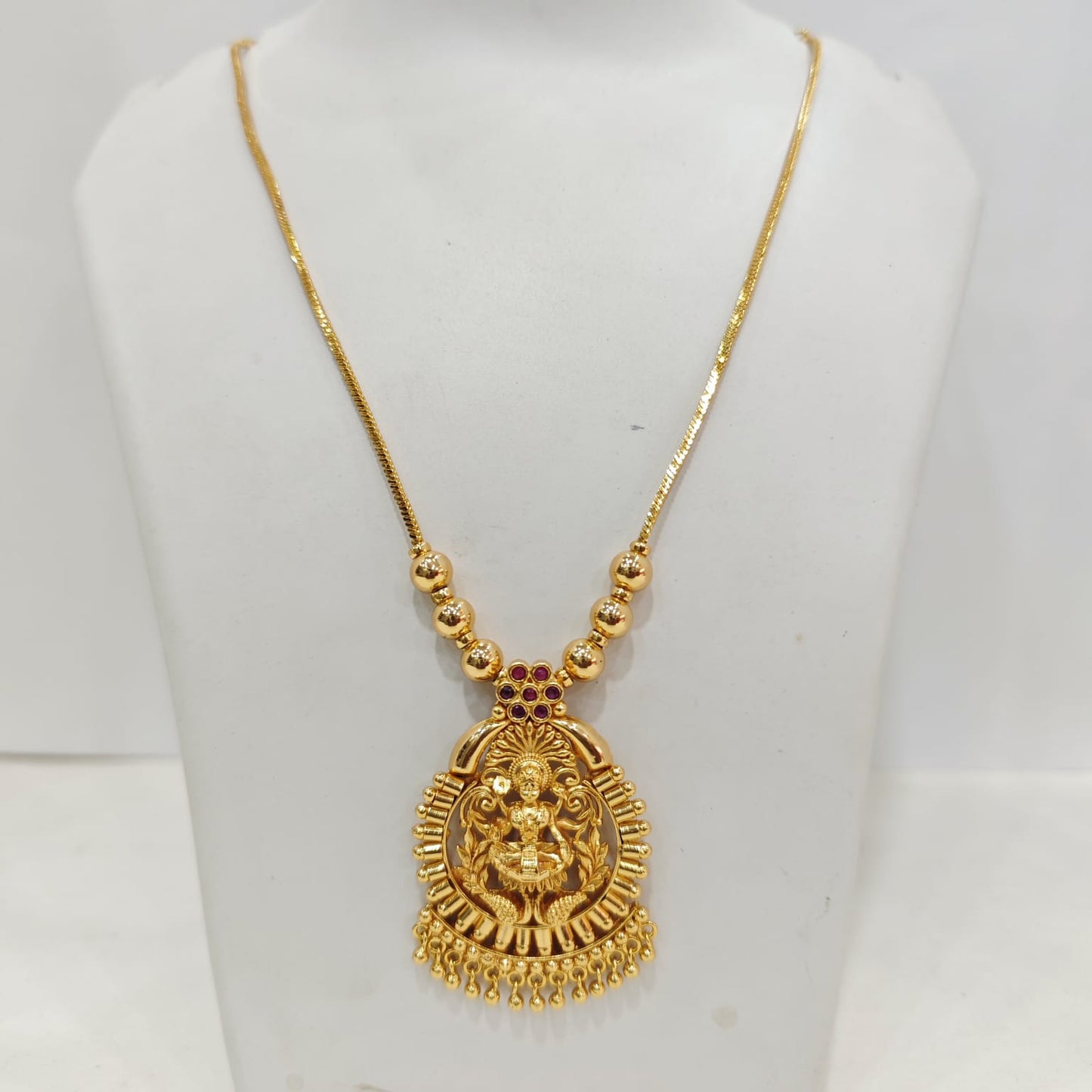 Gold Plated Lakshmi Pendant Necklace Set FSN3