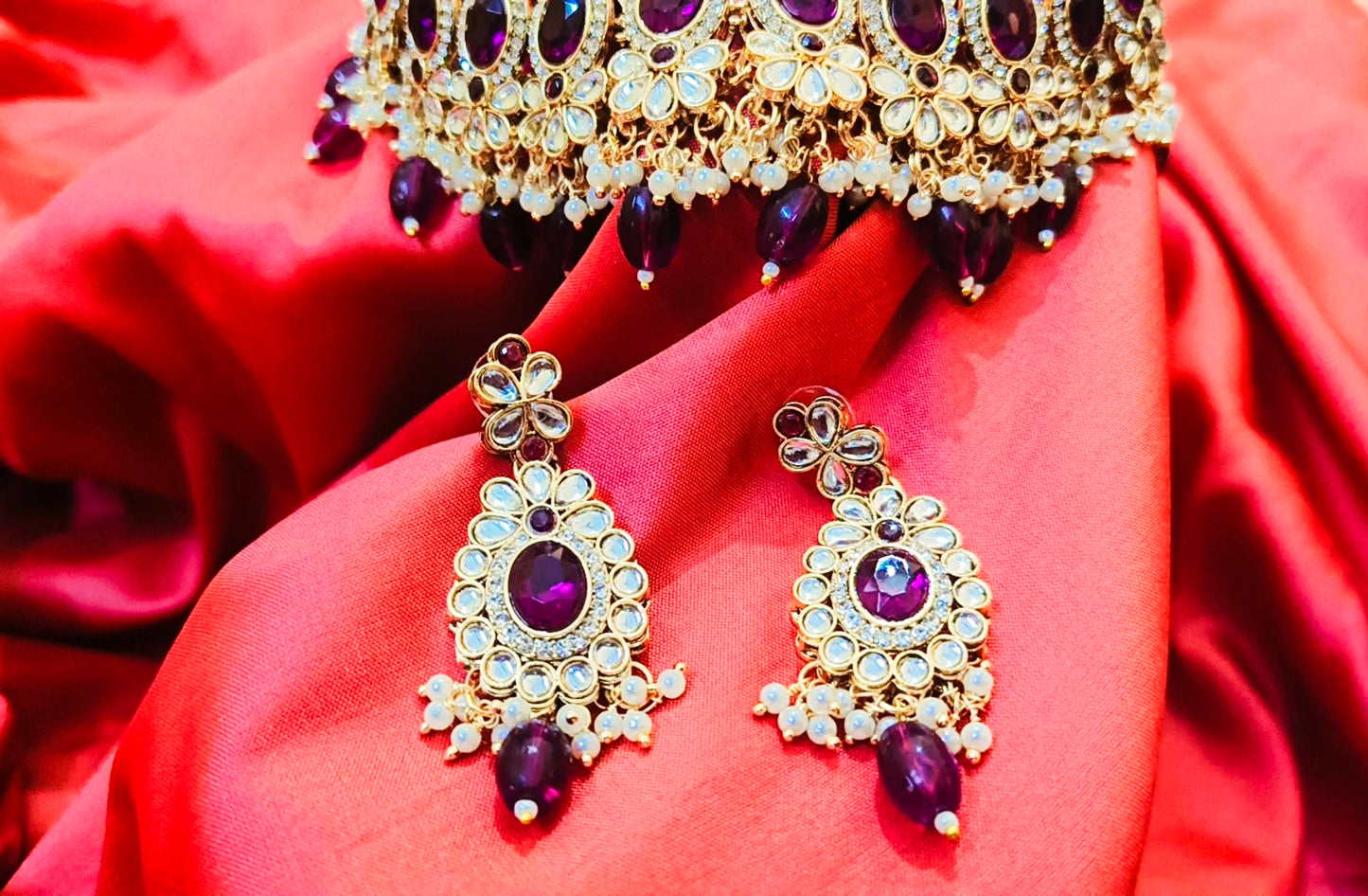 Necklace with Chuty and Earrings