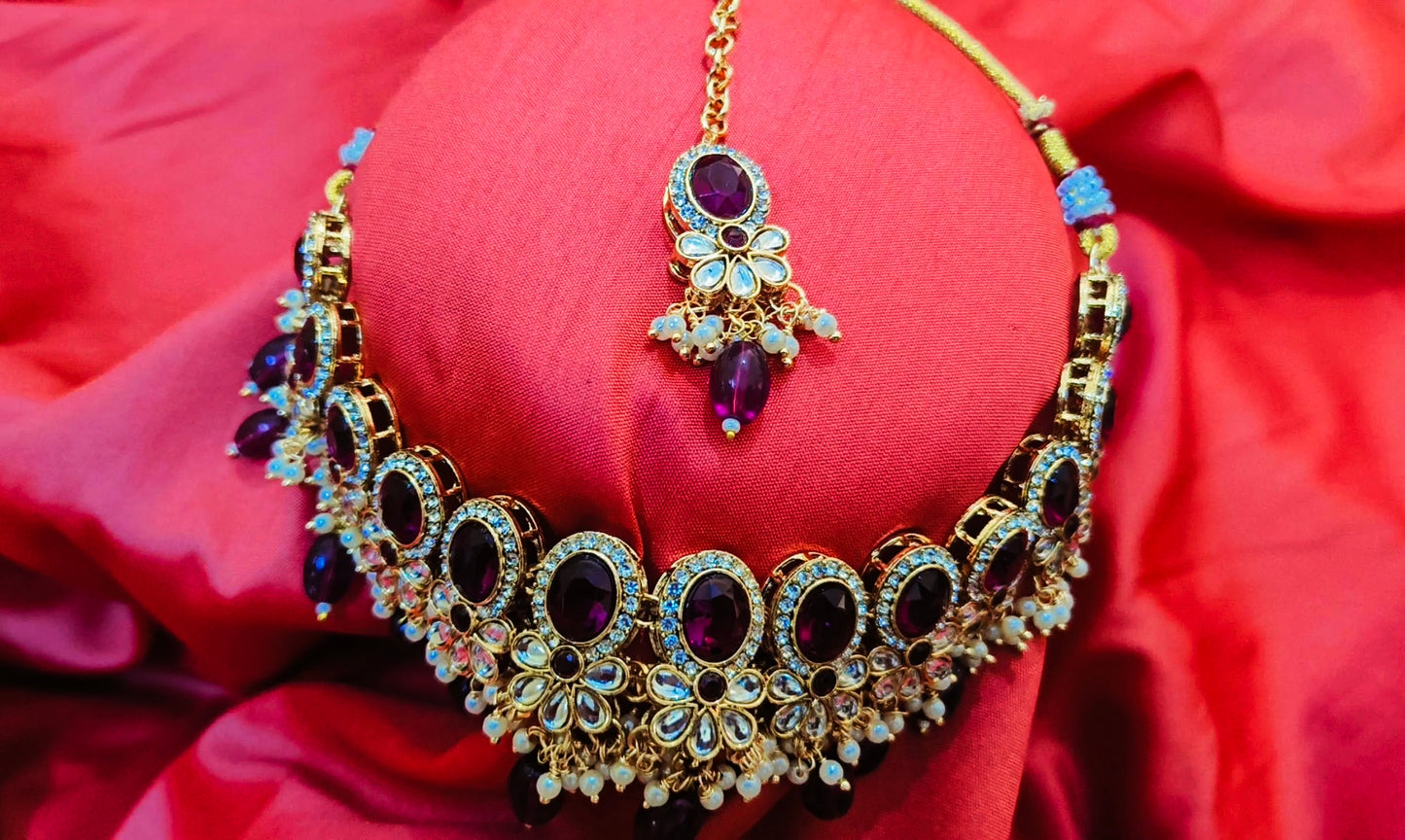 Necklace with Chuty and Earrings