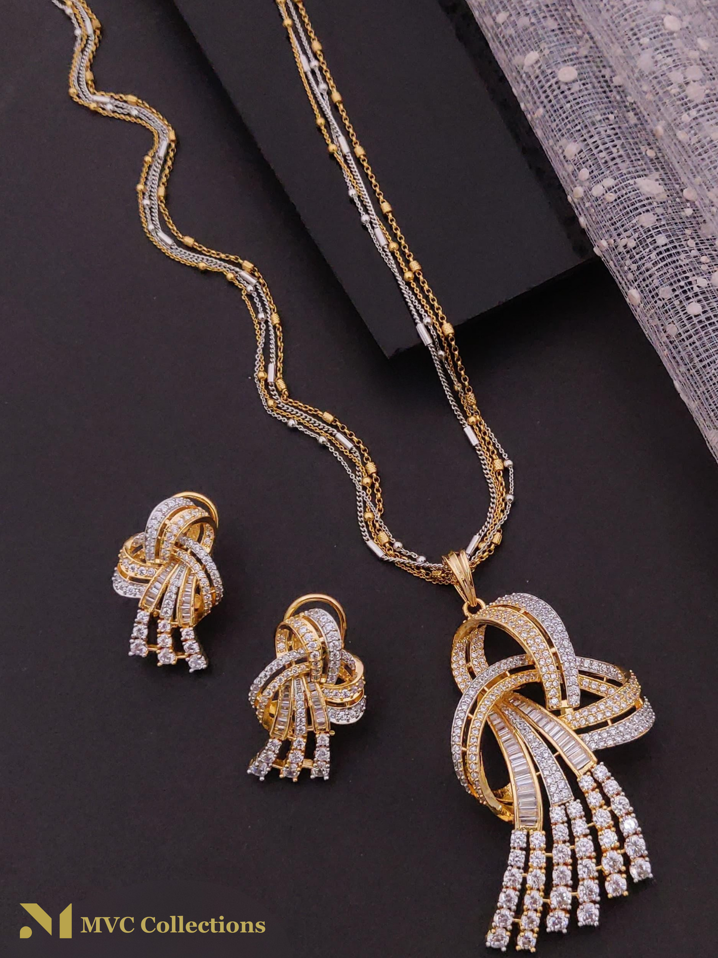 Premium Quality American Diamond Pendant Necklace Set SIB24