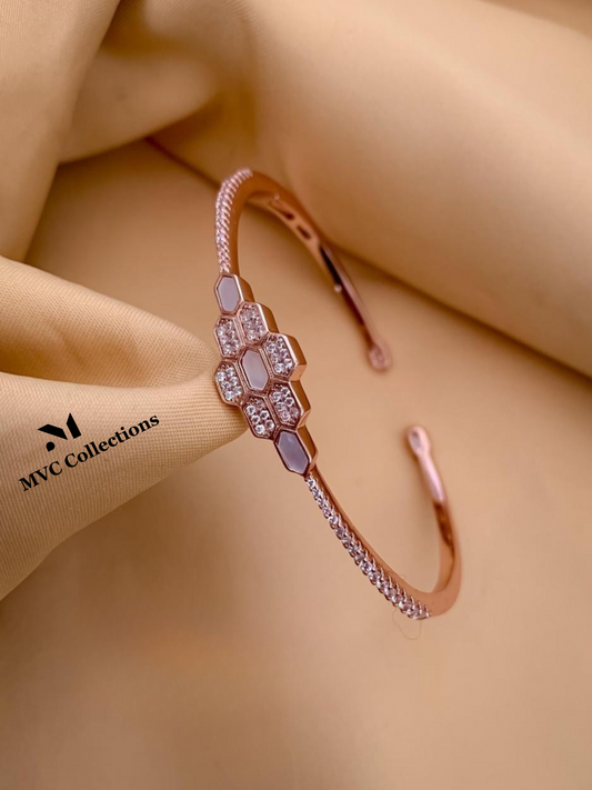 Premium Quality Rose Gold Bangle SIB23